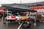 Arbeiten am Roush-Ford von Greg Biffle vor dem Food City 500