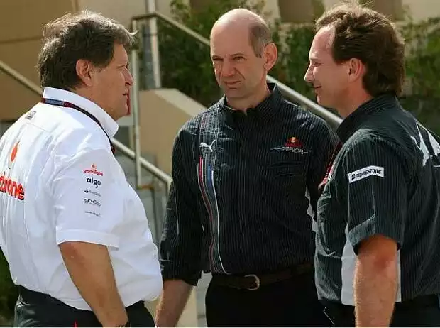 Norbert Haug, Adrian Newey und Christian Horner Titel-Bild zur News: Norbert Haug, Adrian Newey und Christian Horner