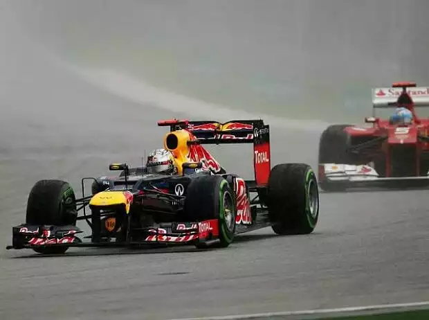 Sebastian Vettel, Fernando Alonso Titel-Bild zur News: Sebastian Vettel, Fernando Alonso