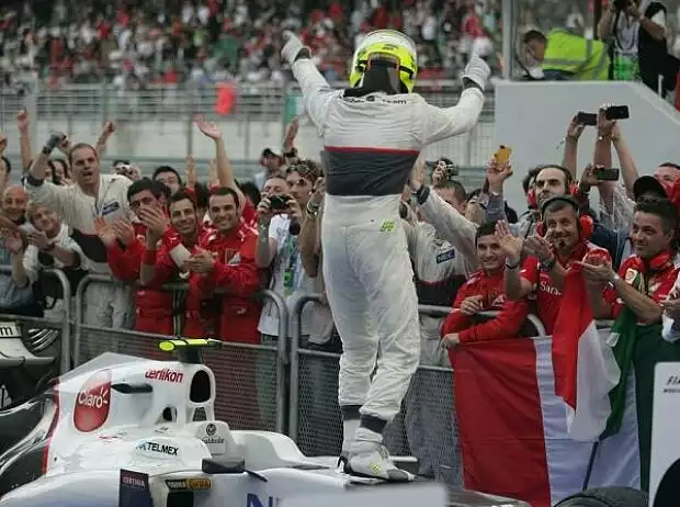 Sergio Perez Titel-Bild zur News: Sergio Perez