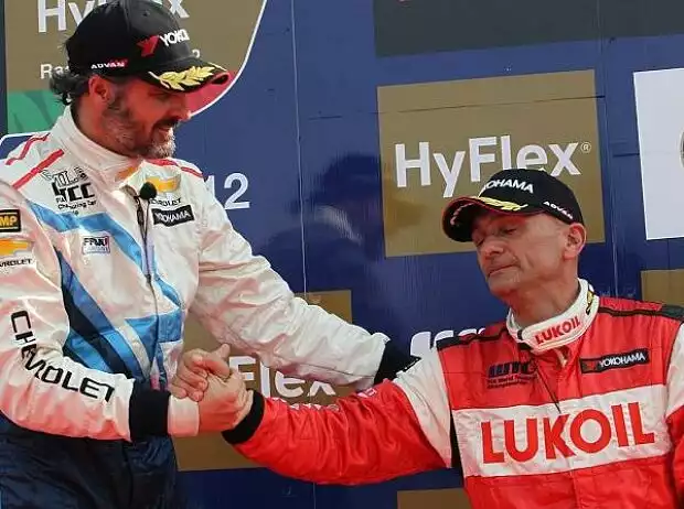 Yvan Muller, Gabriele Tarquini Titel-Bild zur News: Yvan Muller, Gabriele Tarquini