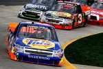 Kevin Harvick dominiert im Truck-Rennen