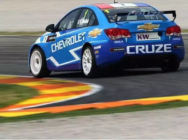 Yvan Muller Titel-Bild zur News: Yvan Muller
