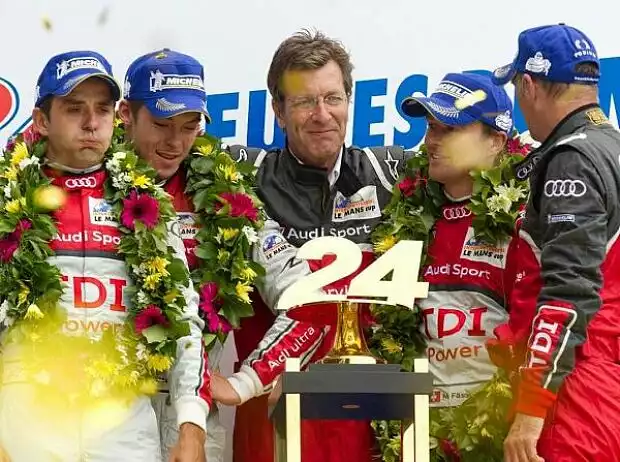 Wolfgang Ullrich (Audi Sportchef), Benoit Treluyer, Marcel Fässler Titel-Bild zur News: Wolfgang Ullrich (Audi Sportchef), Benoit Treluyer, Marcel Fässler