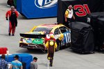 Kyle Busch (Gibbs) früh in technischen Problemen