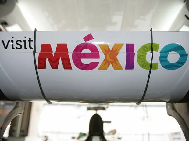 Titel-Bild zur News: "Visit-Mexico"-Schriftzug auf dem Sauber-Heckflügel