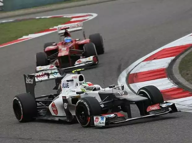 Titel-Bild zur News: Sergio Hernandez, Fernando Alonso