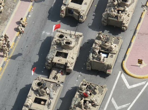 Titel-Bild zur News: Panzer in Bahrain