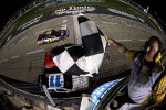 Greg Biffle (Roush) beendete eine 49 Rennen dauernde sieglose Serie