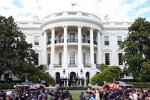 Die zwölf Chase-Teilnehmer 2011 mit US-Präsident Barack Obama vor dem Weißen Haus in Washington