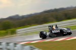 Der Nissan-DeltaWing im Regen