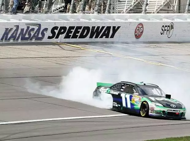 Denny Hamlin Titel-Bild zur News: Denny Hamlin