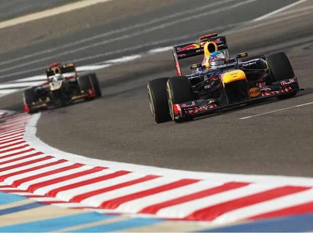 Sebastian Vettel, Kimi Räikkönen Sebastian Vettel, Kimi Räikkönen