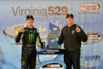 Die Busch-Brothers in der Victory Lane: Fahrer Kurt Busch und Owner Kyle Busch 