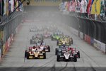 Restart mit Will Power (Penske) und Ryan Hunter-Reay (Andretti) 