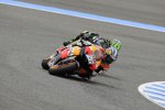 Daniel Pedrosa vor  und Cal Crutchlow 