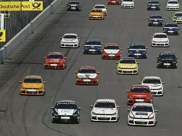 Der Volkswagen Scirocco R-Cup am Lausitzring 2010 Titel-Bild zur News: Der Volkswagen Scirocco R-Cup am Lausitzring 2010