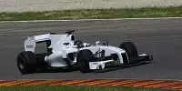 Nick Heidfeld bei den ersten Tests mit Pirelli-Reifen im August 2010