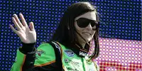 Bild zum Inhalt: Danica Patrick mit Talladega-Premiere