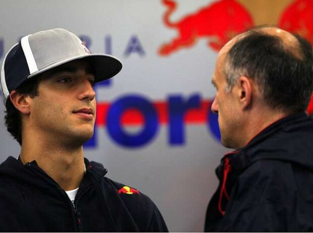 Titel-Bild zur News: Daniel Ricciardo und Franz Tost