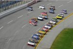 Race Action in Talladega mit Tabellenführer Greg Biffle (Roush) an der Spitze