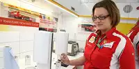 Cara Tredget, Shell