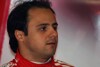 Massa ärgert sich über Verkehr auf schneller Runde