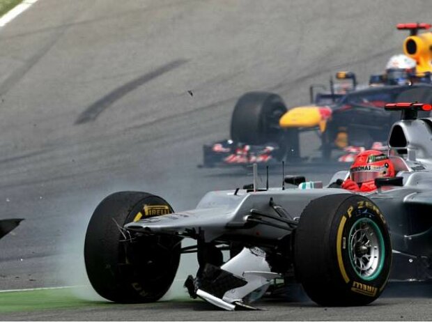 Titel-Bild zur News: Michael Schumacher und Sebastian Vettel