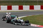 Nico Rosberg (Mercedes) und Kamui Kobayashi (Sauber) 