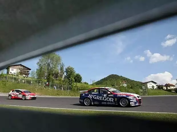 Tom Coronel Titel-Bild zur News: Tom Coronel