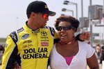 Darrell Wallace Jr. und seine Mutter Desi