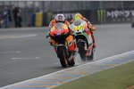 Casey Stoner vor Valentino Rossi 