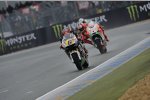 Stefan Bradl vor und Nicky Hayden 