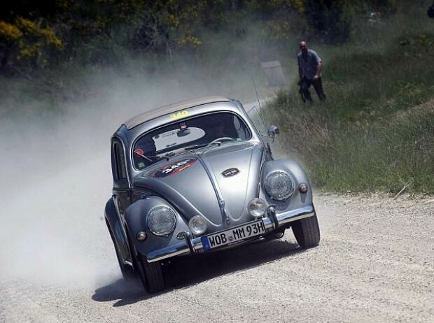Titel-Bild zur News: VW Käfer bei der Mille Miglia