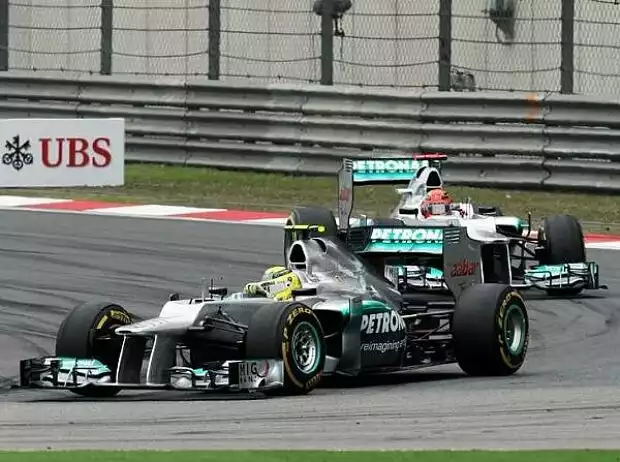 Titel-Bild zur News: Michael Schumacher, Nico Rosberg