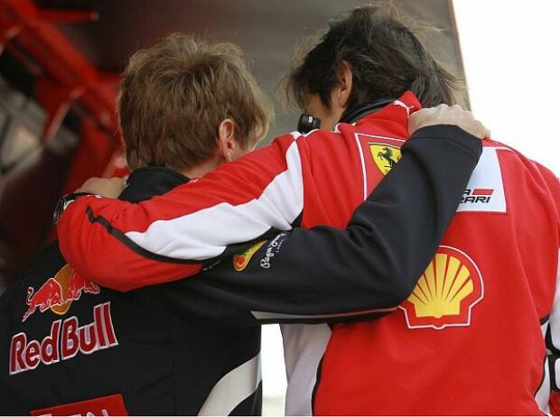 Sebastian Vettel und Massimo Rivola