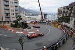 Fernando Alonso vor Felipe Massa (Ferrari)