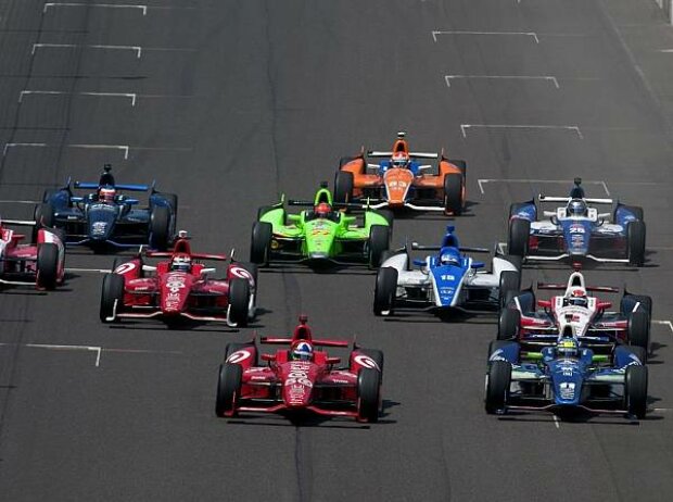 Charlie Kimball, Rubens Barrichello, James Hinchcliffe, Marco Andretti, Justin Wilson, Scott Dixon, Takuma Sato, Ryan Briscoe, Dario Franchitti, Tony Kanaan