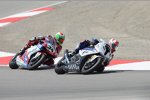 Leon Haslam vor Davide Giugliano 