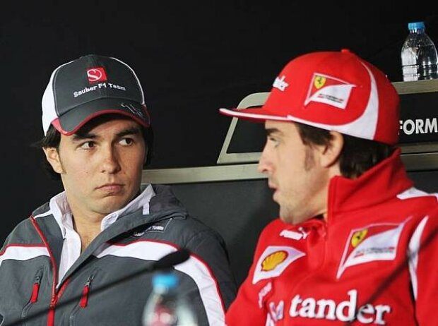 Titel-Bild zur News: Sergio Perez, Fernando Alonso
