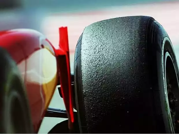 Titel-Bild zur News: Pirelli-Reifen
