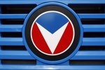Alain Menu (Chevrolet) als Michel Vaillant (Vaillante)