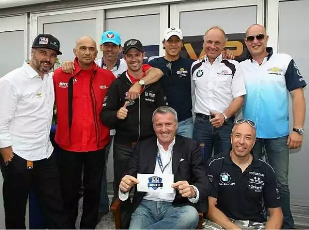 Marcello Lotti, Yvan Muller, Gabriele Tarquini, Alain Menu, Tiago Monteiro, Stefano D'Aste, Franz Engstler, Robert Huff, Tom Coronel Titel-Bild zur News: Marcello Lotti, Yvan Muller, Gabriele Tarquini, Alain Menu, Tiago Monteiro, Stefano D'Aste, Franz Engstler, Robert Huff, Tom Coronel