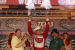 Justin Wilson in der Victory Lane 