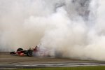 Justin Wilson (Dale Coyne) feiert seinen ersten Ovalsieg per Burnout