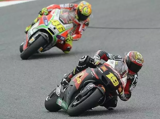 Titel-Bild zur News: Valentino Rossi, Alvaro Bautista