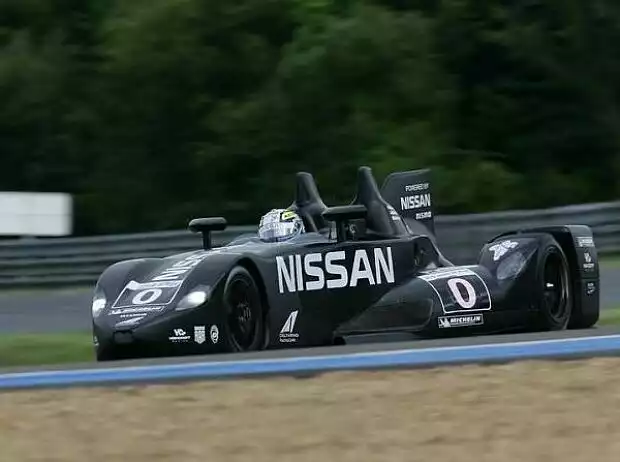 Titel-Bild zur News: Satoshi Motoyama, Michael Krumm, Marino Franchitti