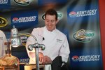 Kyle Busch kocht in Kentucky