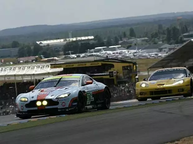 Richard Westbrook, Oliver Gavin, Darren Turner, Adrian Fernandez Titel-Bild zur News: Richard Westbrook, Oliver Gavin, Darren Turner, Adrian Fernandez