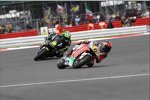 Stefan Bradl vor Cal Crutchlow 